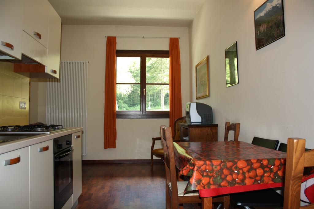 Il Cervo Bianco Aparthotel Abetone Rum bild